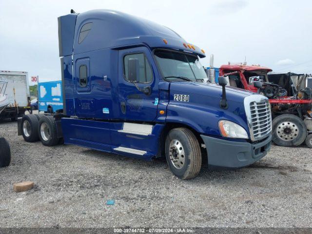  Salvage Freightliner Cascadia 125