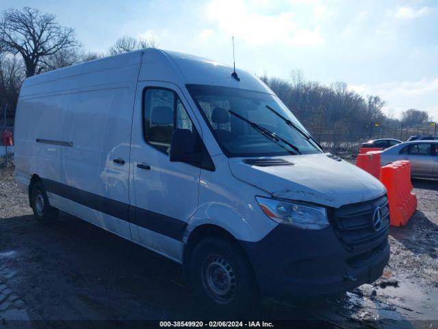  Salvage Mercedes-Benz Sprinter 2500