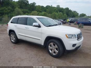  Salvage Jeep Grand Cherokee