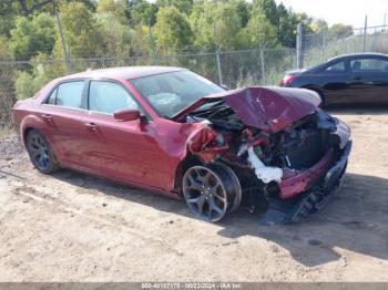  Salvage Chrysler 300