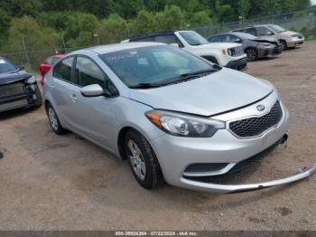  Salvage Kia Forte