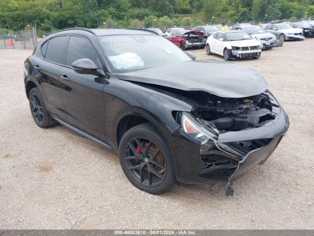  Salvage Alfa Romeo Stelvio