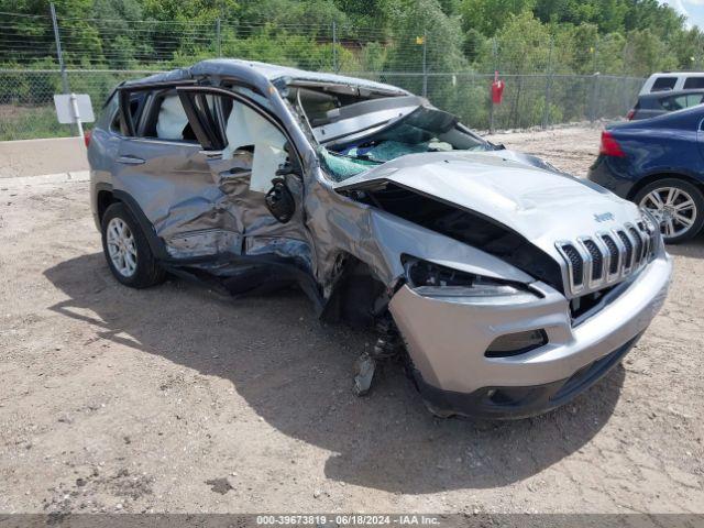  Salvage Jeep Cherokee