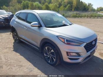  Salvage Hyundai TUCSON