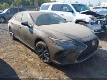  Salvage Lexus Es