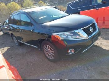  Salvage Nissan Pathfinder