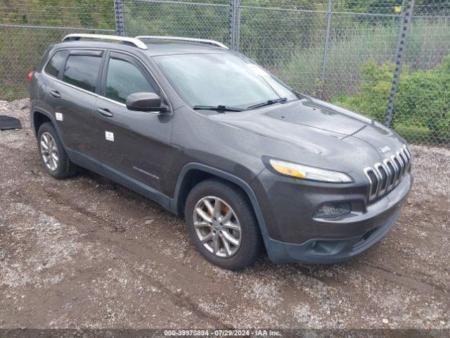  Salvage Jeep Cherokee