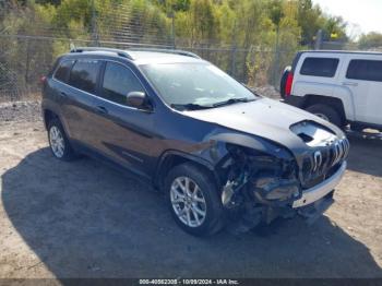  Salvage Jeep Cherokee