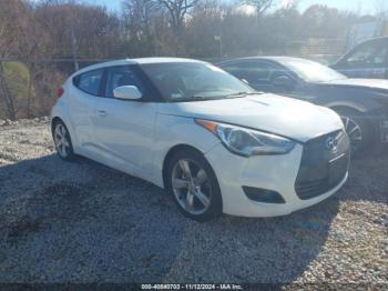  Salvage Hyundai VELOSTER