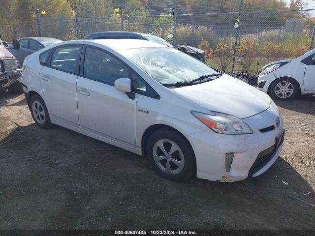  Salvage Toyota Prius