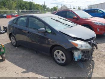  Salvage Toyota Prius