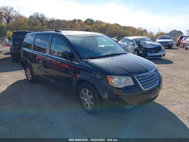  Salvage Chrysler Town & Country