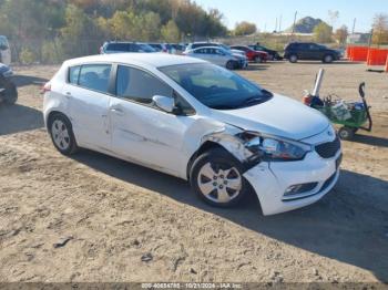  Salvage Kia Forte