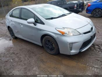  Salvage Toyota Prius