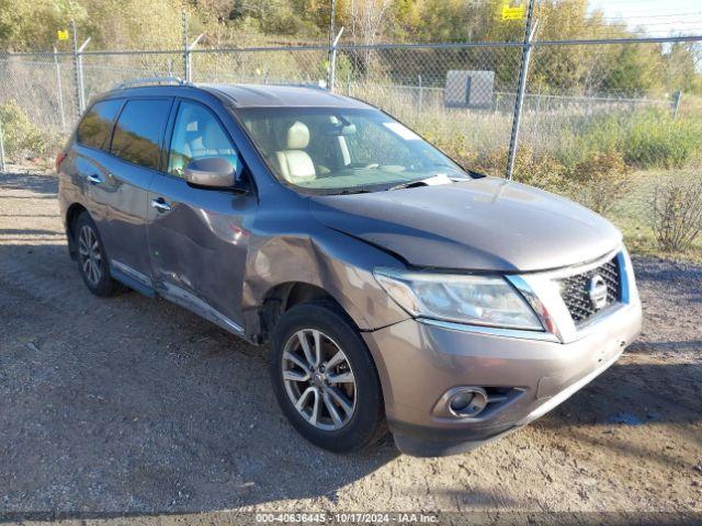  Salvage Nissan Pathfinder