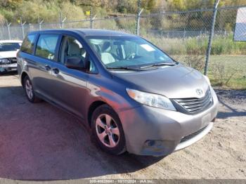  Salvage Toyota Sienna