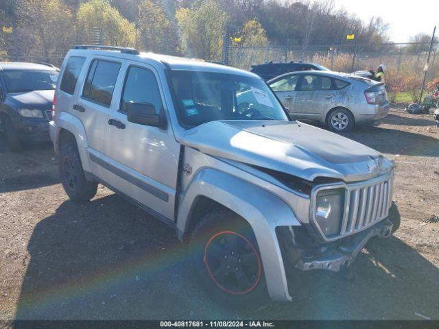  Salvage Jeep Liberty