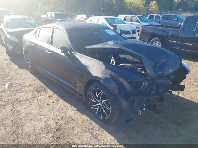  Salvage Kia Stinger