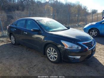  Salvage Nissan Altima