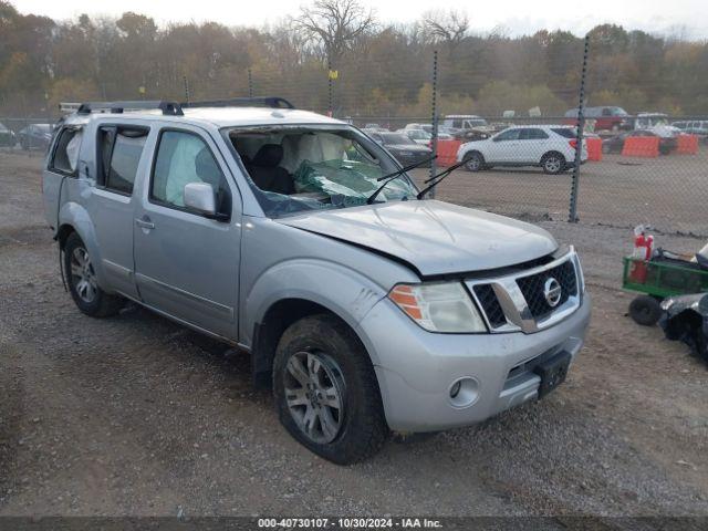  Salvage Nissan Pathfinder