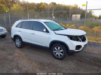  Salvage Kia Sorento