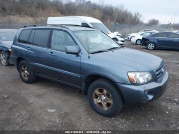  Salvage Toyota Highlander