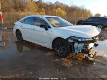  Salvage Toyota Avalon