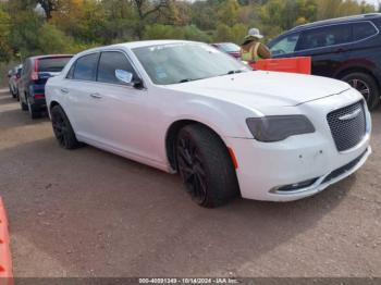  Salvage Chrysler 300