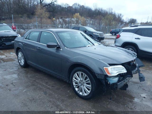  Salvage Chrysler 300