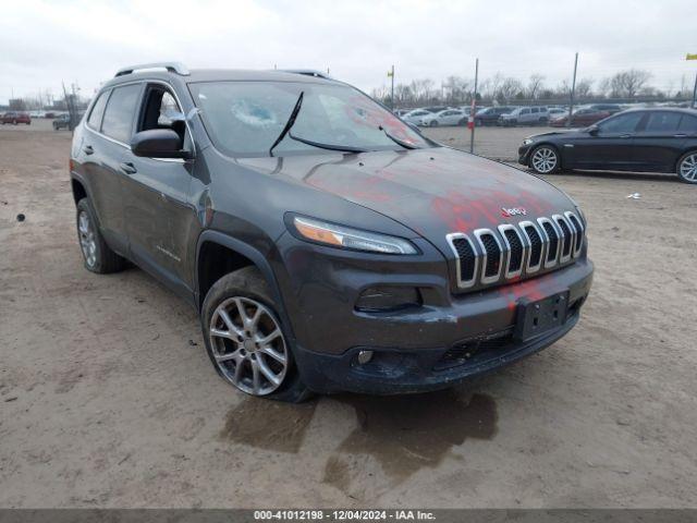  Salvage Jeep Cherokee