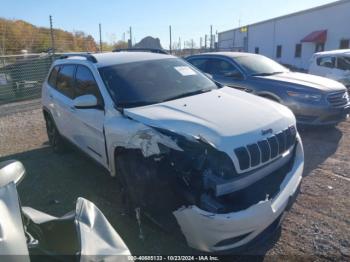  Salvage Jeep Cherokee