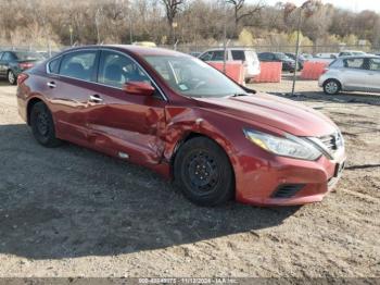  Salvage Nissan Altima