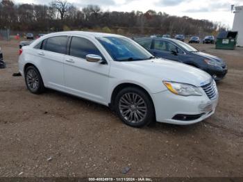  Salvage Chrysler 200