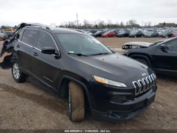  Salvage Jeep Cherokee