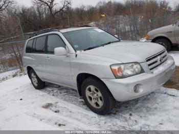  Salvage Toyota Highlander