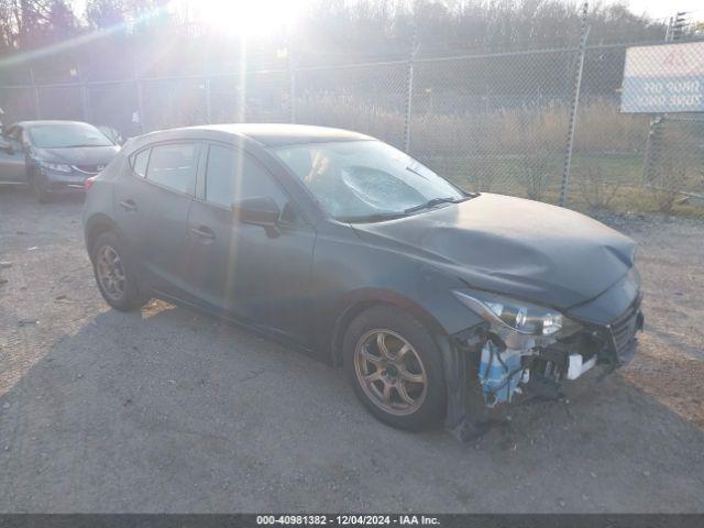  Salvage Mazda Mazda3