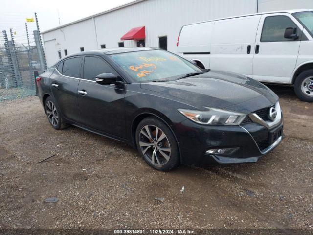  Salvage Nissan Maxima