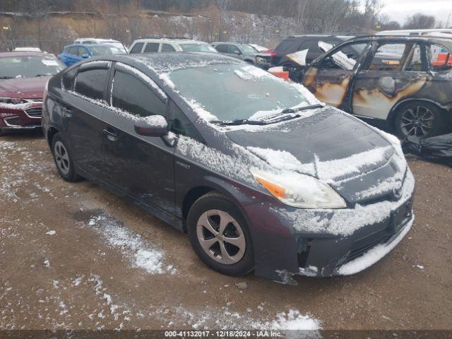  Salvage Toyota Prius