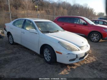  Salvage Lexus Es