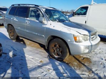  Salvage Toyota Highlander