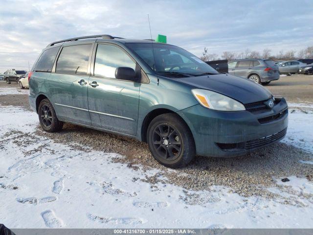  Salvage Toyota Sienna