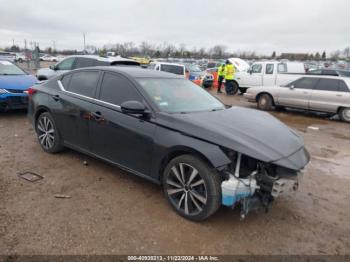  Salvage Nissan Altima