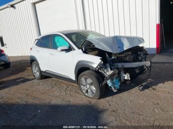  Salvage Hyundai KONA