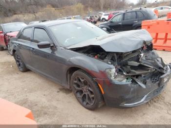  Salvage Chrysler 300