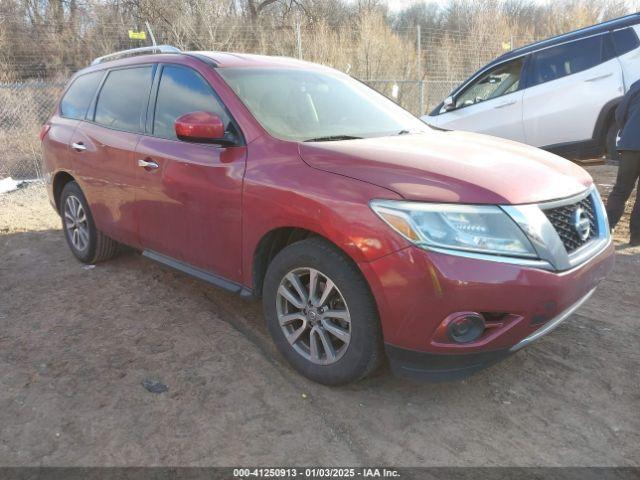  Salvage Nissan Pathfinder