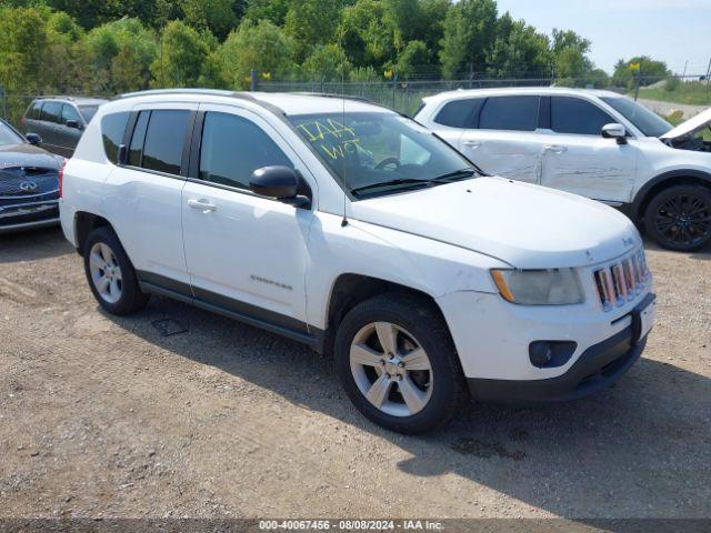  Salvage Jeep Compass