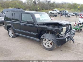  Salvage Jeep Commander