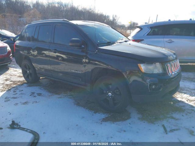  Salvage Jeep Compass