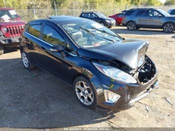  Salvage Ford Fiesta