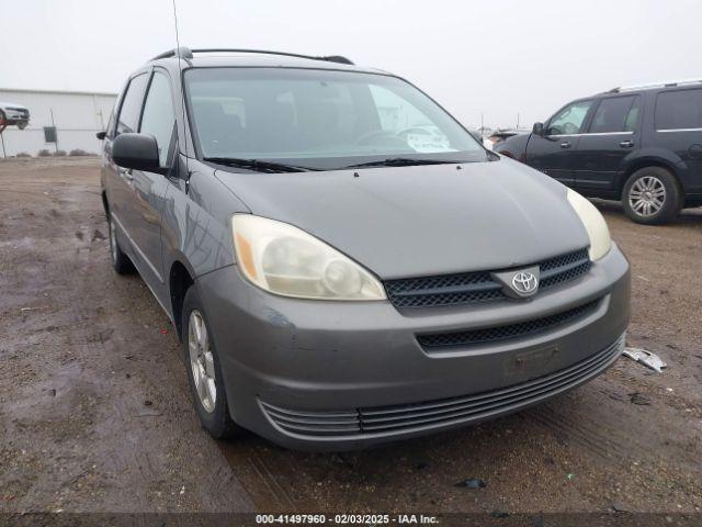  Salvage Toyota Sienna